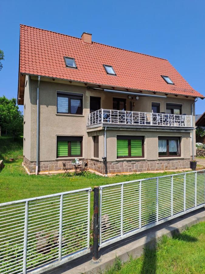 Monteur- Und Ferienwohnung In Hainichen - Obergeschoss Oder Dachgeschoss - Familie Weber Bockendorf 외부 사진