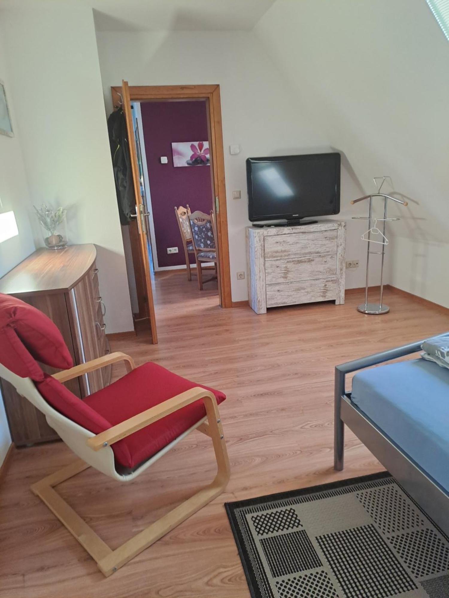 Monteur- Und Ferienwohnung In Hainichen - Obergeschoss Oder Dachgeschoss - Familie Weber Bockendorf 외부 사진